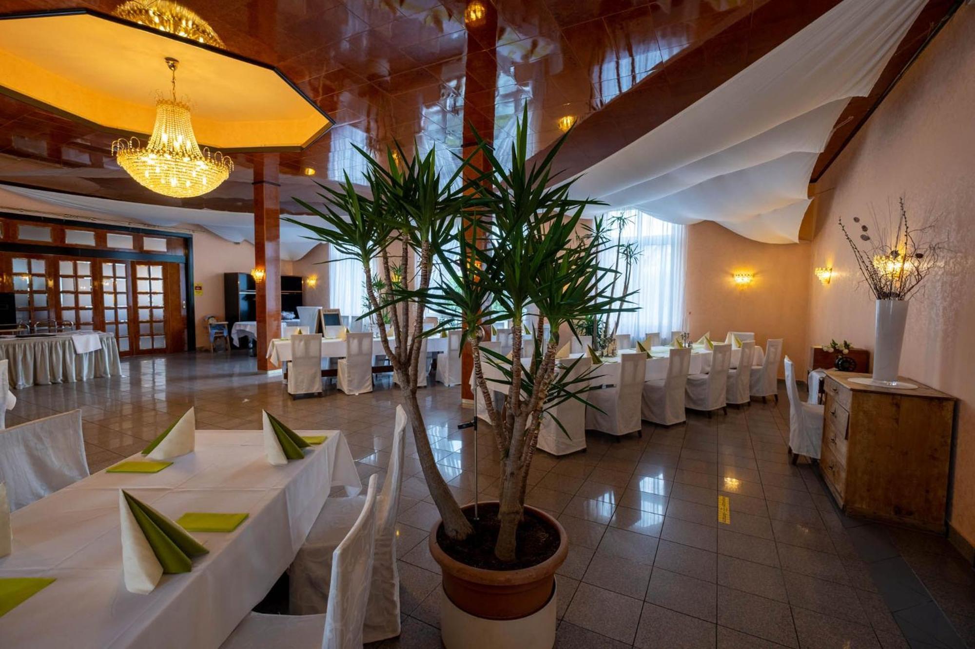 Kraichtaler Hof Hotel Eksteriør billede